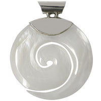 Cargar imagen en el visor de la galería, Perlmutt-Anhänger, kreisrunder Damenanhänger aus 925er Sterlingsilber in Form einer Schnecke
