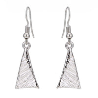 Load image into Gallery viewer, Schmuckset Ohrringe Kette Collier gerillt silbern Brass Dreieck Sichel
