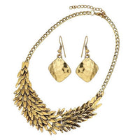 Cargar imagen en el visor de la galería, Brass Schmuckset antik goldfarben Ohrringe Kette Quadrat
