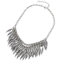 Load image into Gallery viewer, Brass Schmuckset silberfarben Kette Federn Ohrringe verstellbar
