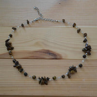 Cargar imagen en el visor de la galería, Halskette Perlen Stein Splitter Bündel Tigerauge braun
