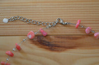 Cargar imagen en el visor de la galería, Halskette Rosenquarz Perlen Stein Splitter Bündel rosa
