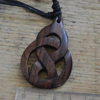 Load image into Gallery viewer, Kette Sono Holz Knoten Nordic Celtic 65mm verstellbar
