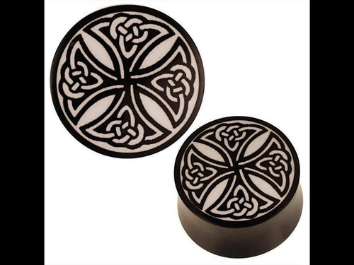 Plug Schwarz Horn Gravur schwarz Knotenmuster Keltisch Tribal Expander