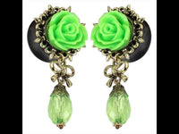 Cargar imagen en el visor de la galería, Plug Acryl Brass Rose Glastropfen grün Schleife Lilienrand golden Anhänger Piercing
