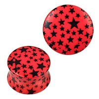 Load image into Gallery viewer, Plug Acryl rot mit schwarzen Sternen gewölbt Piercing Ohrschmuck
