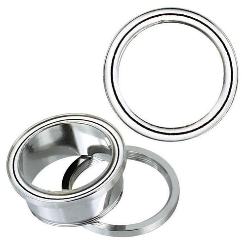Two Schraub Tunnel silbern Edelstahl Piercings—one flat, one angled—showcasing grooved details and a white-black ring. Stylish Plug Ohrschmuck or unique Tunnel mit Ring Motiv accessory.