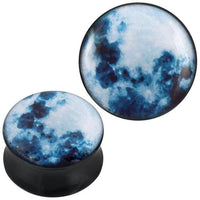 Load image into Gallery viewer, Plug Acryl weiß dunkelblau Wolken Himmel Sonne schwarz Piercing Ohrschmuck
