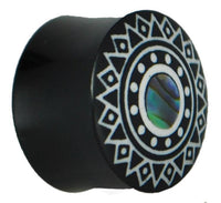 Load image into Gallery viewer, Plug Horn weiße Gravur Paua Abalone Kreis Sternmuster schwarz Piercing
