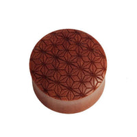 Load image into Gallery viewer, Flesh Plug Sawoholz Stern Blume des Lebens double flared Lobe Dehner rot braun Gravur
