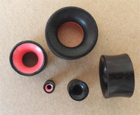 Cargar imagen en el visor de la galería, Flesh Plug Eisenholz Holz dunkel double flared pink Resin Inlay Ohr Piercing
