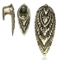 Cargar imagen en el visor de la galería, Flesh Tunnel antik gold Messing zum Einhängen Flamme
