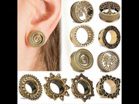 Cargar imagen en el visor de la galería, Brass Tunnel Lotus Blume antique Finish gold Plug
