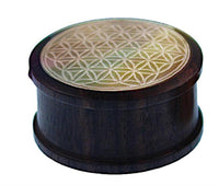 Cargar imagen en el visor de la galería, Holz Plug Perlmutt Inlay Gravur Blume des Lebens ribbed
