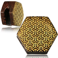 Load image into Gallery viewer, Flesh Plug Tamarinden Holz gold bemalt 3D Würfel Wabe
