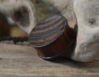 Cargar imagen en el visor de la galería, Tribal Holz Plug Sonoholz dunkelbraun Unisex ribbed
