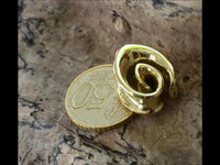 Cargar imagen en el visor de la galería, Saddle Plug Flesh Tunnel Messing gold Tropfen Spirale
