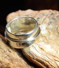 Load image into Gallery viewer, Ring 925 Sterling Silber konkav beweglich glänzend
