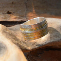 Load image into Gallery viewer, Ring Silber 925 vergoldet gebürstet Bänder Bandring
