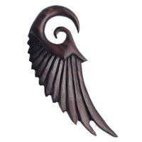 Cargar imagen en el visor de la galería, Piercing Holz ebony wood Flügel groß Ohrstecker Expander handgeschnitzt
