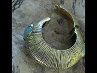 Cargar imagen en el visor de la galería, Ohrgewicht Brass 6mm Clicker Piercing grüne Jade Creole
