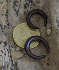 Load image into Gallery viewer, Holz Septum Lobe Ohr Piercing Sichel 3mm 4mm 6mm
