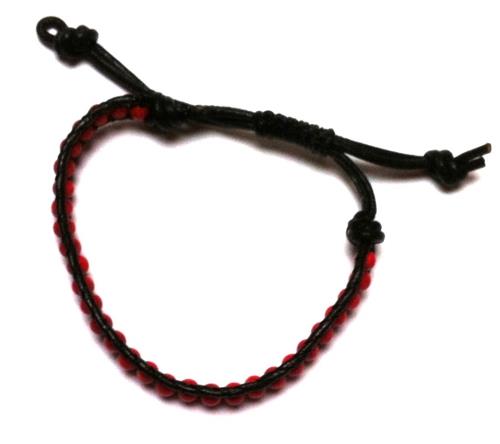 Lederarmband Leder Armband schwarz Koralle Perlen Unisex rot Freundschaftsarmband verstellbar