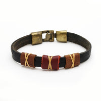 Load image into Gallery viewer, Lederarmbänder eckig Bänder umwickelt Brass Armband Leder Haken Verschluss unisex nickelfrei
