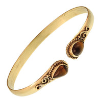 Load image into Gallery viewer, Messing Armreif golden Tigerauge Spirale Tropfen Flechtrand nickelfrei verstellbar antik Tribal
