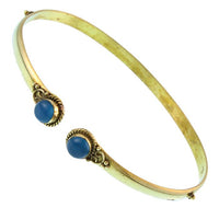 Cargar imagen en el visor de la galería, Brass Oberarmreif Punkte gold Chalzedon rund Seil Spiralbogen nickelfrei verstellbar Tribal Armreif
