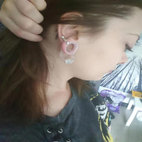 Load image into Gallery viewer, Ball Closure Piercing Klemmkugel Ring rot Acryl
