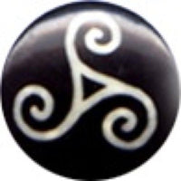 Cargar imagen en el visor de la galería, Buffalo Horn Fake Piercing, leicht gebogener Spike, schwarz mit weißem Muster, Ohrhänger, Ohrstecker, Ohrring
