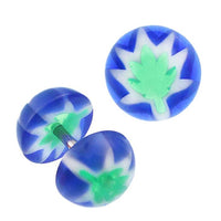 Load image into Gallery viewer, Fake Plug Piercing Halbkugel in blau mit grünem Hanfblatt aus Acryl und Edelstahl Stift
