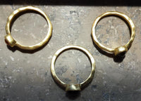 Load image into Gallery viewer, Set drei Silberringe matt vergoldet gehämmert Zirkonia
