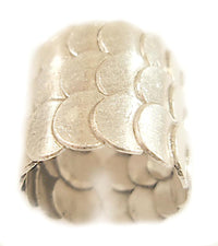 Load image into Gallery viewer, Silberring Schuppen Muster massiv Ringe 925 Sterling Silber
