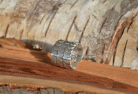 Load image into Gallery viewer, Silberring Schuppen Muster massiv Ringe 925 Sterling Silber
