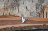 Load image into Gallery viewer, Ring massiv Glanz 23mm Schleife 925 Sterling Silber
