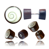 Load image into Gallery viewer, Fake Holzplug Shivaauge Holz Plug Piercing Edelstahl Sonoholz Sawoholz Muschel
