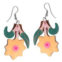 Load image into Gallery viewer, Holz Ohrringe teilweise bunt bemalt Edelstahl Bügel
