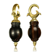 Load image into Gallery viewer, Ohrgewichte Piercing Narraholz Brass golden Haken Kugel Spitze 36 g
