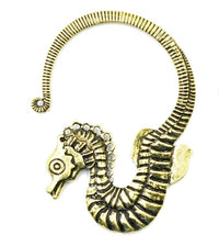 Load image into Gallery viewer, Piercing Ohrgewicht Messing 27g Seepferdchen 4mm Hook
