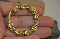 Cargar imagen en el visor de la galería, Clicker Piercing Ohrgewicht 4mm Skull Creole Messing 45g
