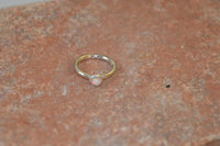 Load image into Gallery viewer, Piercing Ring 925 Silber Labret Tragus 1.2mm Opal weiß
