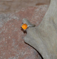 Load image into Gallery viewer, Universal Piercing Ring 925 Silber 1.2mm Garnet Stein
