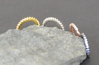 Cargar imagen en el visor de la galería, Clicker Piercing rhodiniert Glitzer Kristalle außen
