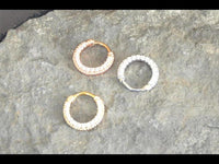 Cargar imagen en el visor de la galería, Clicker Piercing rhodiniert Glitzer Ring Kristalle breit
