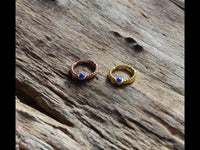 Load image into Gallery viewer, Klapp Segment Ring Piercing gold rotgold Opal Punkte

