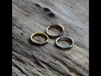 Load image into Gallery viewer, Klapp Segment Ring Piercing rechteckig Kristall schwarz
