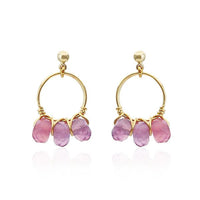 Load image into Gallery viewer, Ohrstecker 18 karat vergoldet Kupfer lila Amethyst Ring facettiert nickelfrei gold
