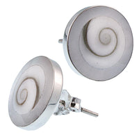 Load image into Gallery viewer, Shivaauge 10 mm Perlmutt Muschel rund Ohrstecker Silberohrstecker Shiva-Auge 925er Silber Damen

